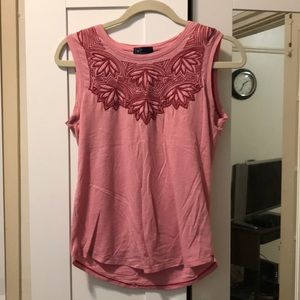 Pink floral tank top!